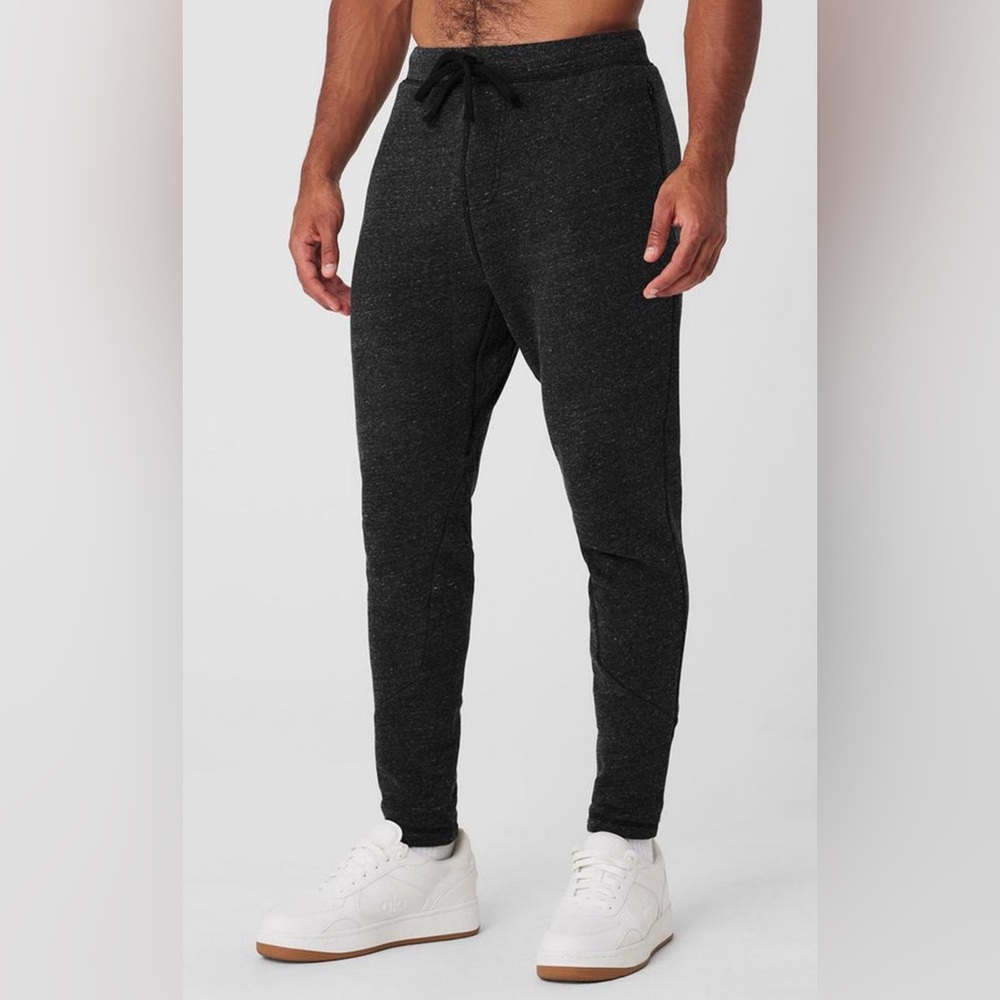 ALO Yoga Men’s Triumph Sweatpant - Grey Triblend Size Small